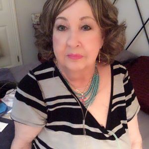 Meet your Posher, Marie